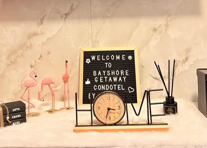 Bayshore Getaway Condotel By Clowie Aparthotel Manila
